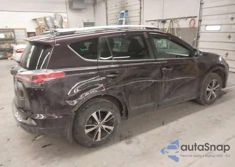 2017 Toyota Rav4 Xle z USA, uszkodzony, nr VIN 2T3RFREV4HW600896